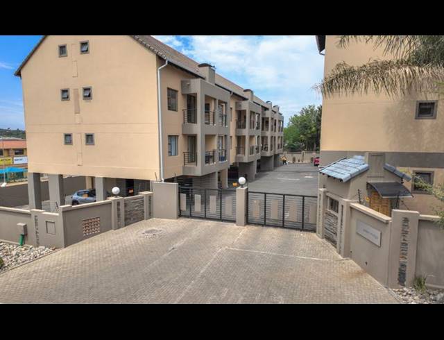 2 BEDROOM APARTMENT FOR SALE IN EASTLEIGH RIDGE
